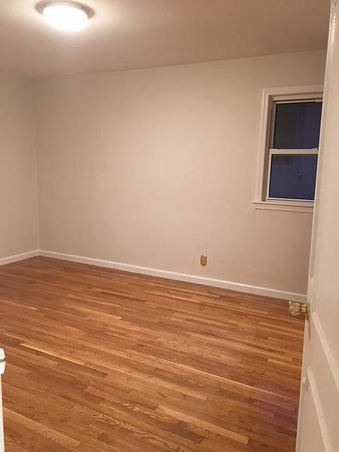 2nd image of 24320 72nd Ave #2