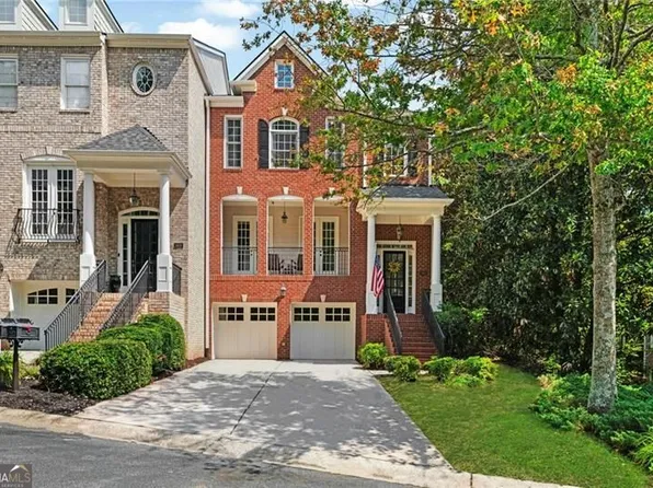 5935 Reddington Way, Sandy Springs, GA 30328