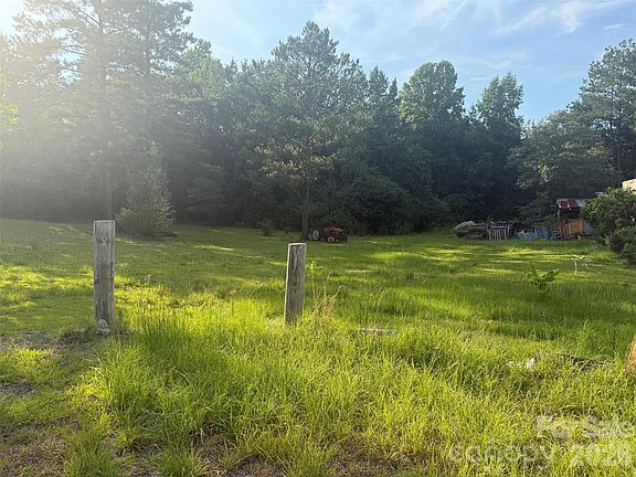 4th image of 2356 Beaver Dam Rd