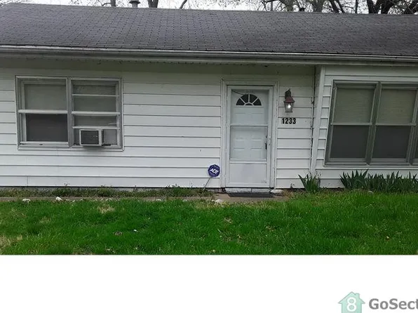 1233 Laredo Ave, Saint Louis, MO 63138