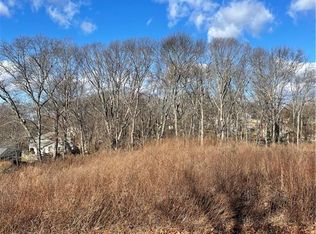 13 Johnson St, Pawcatuck, CT 06379