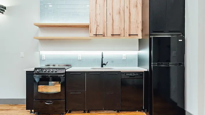 Rented by Nooklyn NYC LLC | media 20