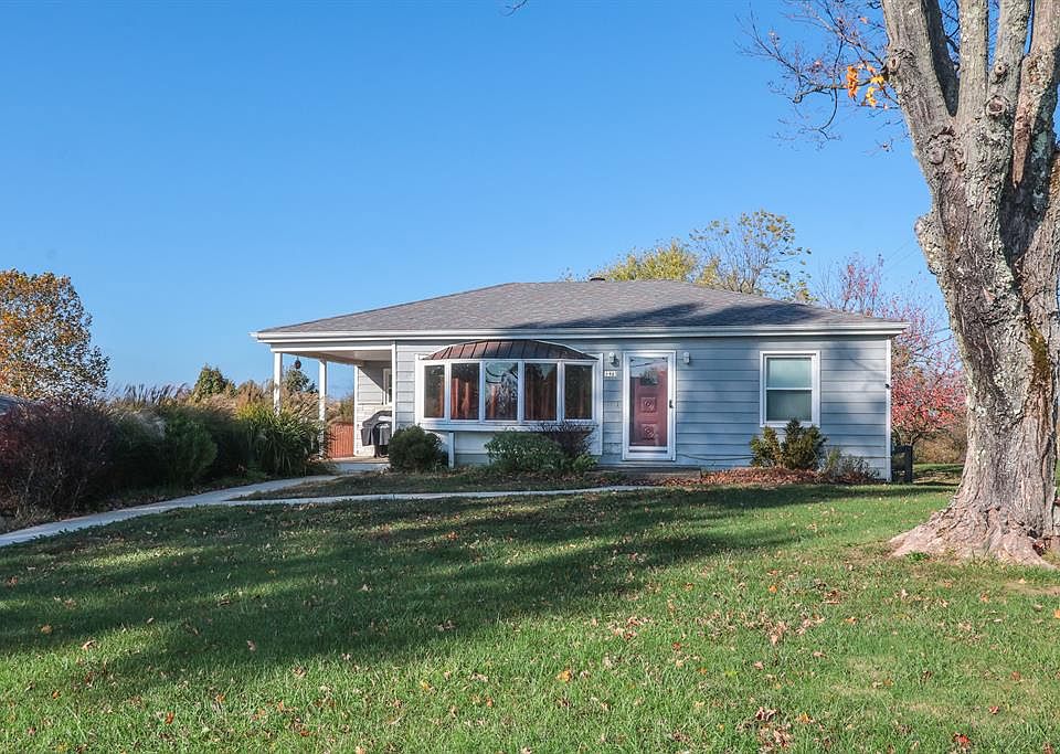 1st image of 6461 Gary Dr