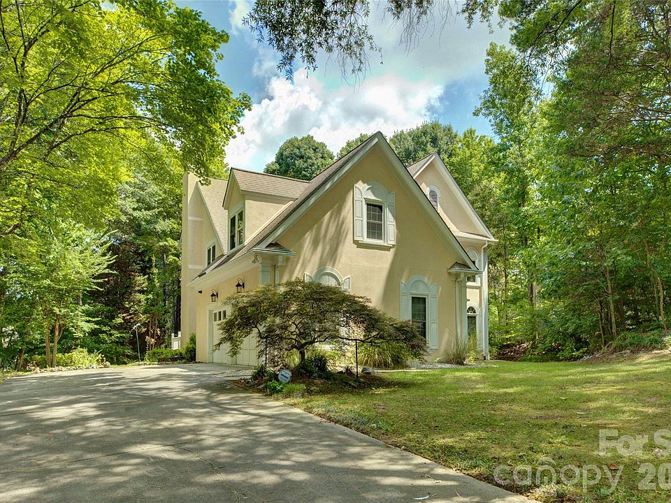 1st image of 15608 Woodland Ridge Ln #13