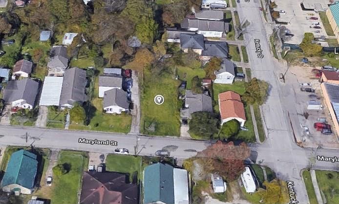 2nd image of 2009 Maryland St