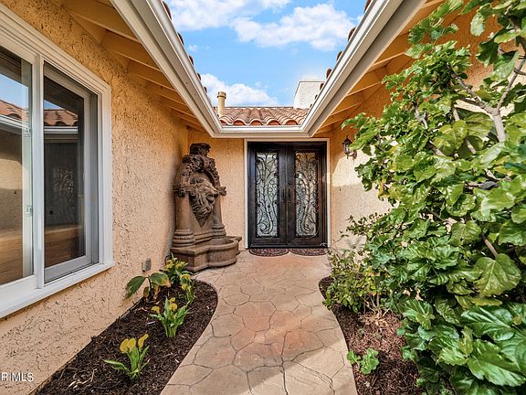 2nd image of 319 Longview Pl