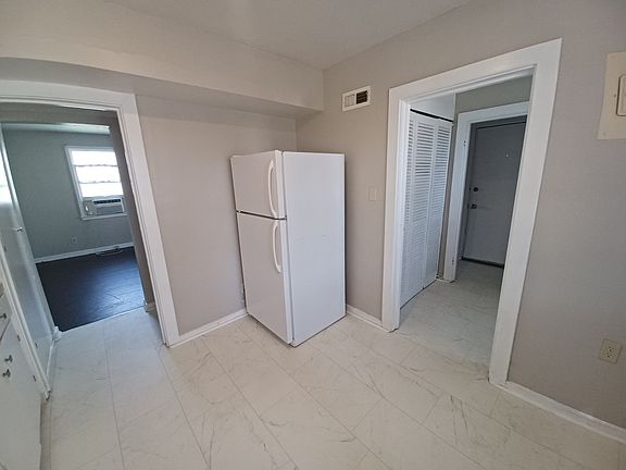 3rd image of 3946 W Pershing Dr #3946