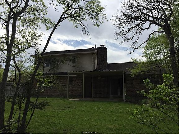 5th image of 1603 Glade St