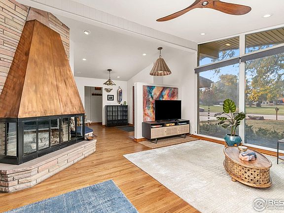5th image of 1211 Loch Mount Dr