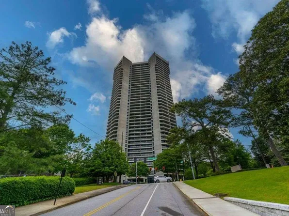 2660 Peachtree Rd NW APT 6C, Atlanta, GA 30305