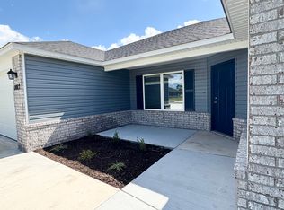 1402 E Latium St, Siloam Springs, AR 72761