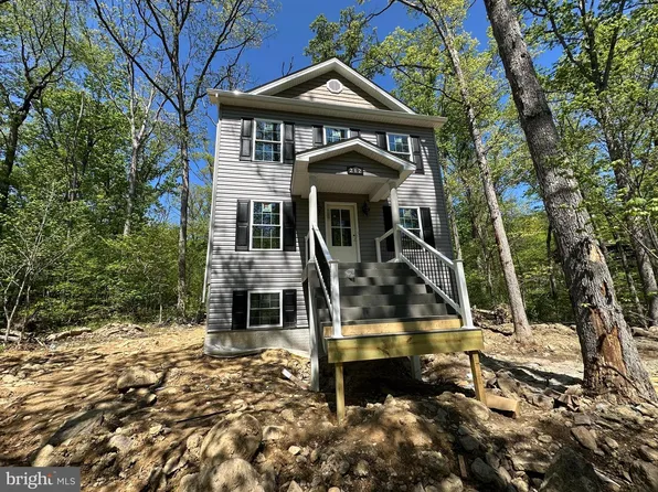 212 Falcon Trl, Winchester, VA 22602