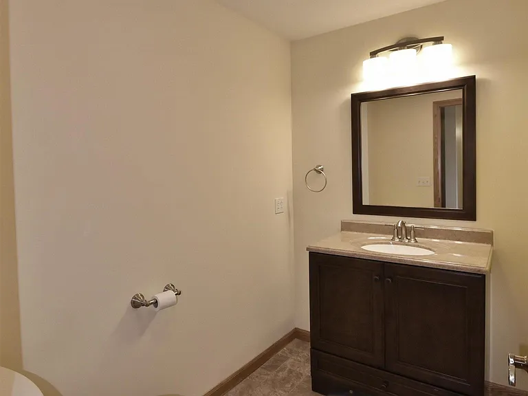 208 Timber Ridge Rd — Photo 10