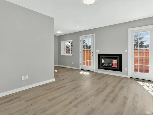 2301 E Fremont Avenue #S02, Centennial, CO 80122