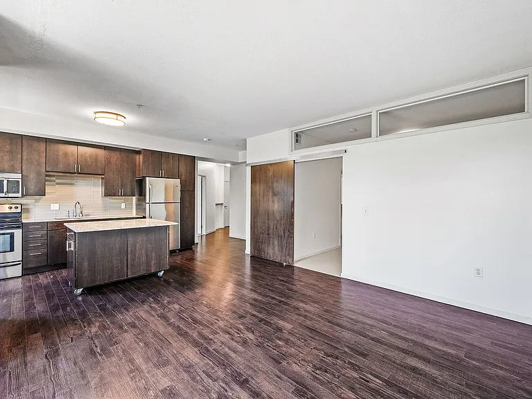 The Flats at West End — Photo 80