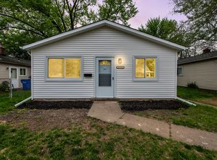 8702 Maxwell Ave, Warren, MI 48089