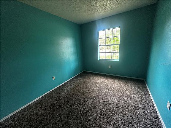 5th image of 417 Water Rd