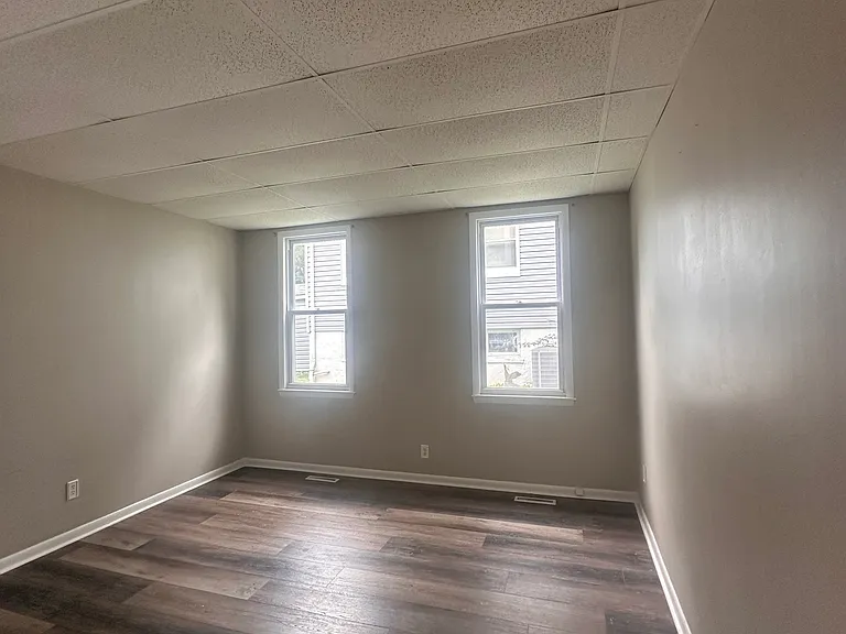 4209 Fullerton Ave #1 — Photo 3