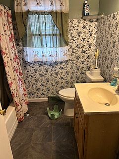 5th image of 4634 Grantwood Ave SE