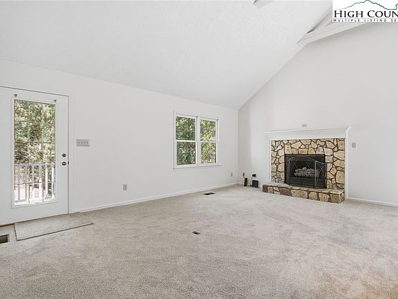 4th image of 1523 Russ Cornett Road