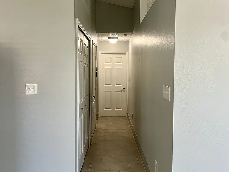 2386 Harbor Town Dr — Photo 30