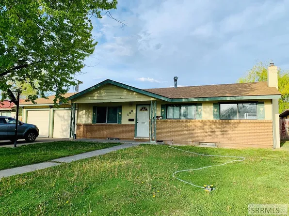 300 Valley Dr, Idaho Falls, ID 83401