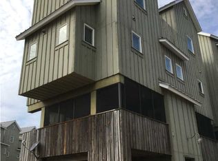 357 Pirates Landing Dr UNIT 32, Carrabelle, FL 32322