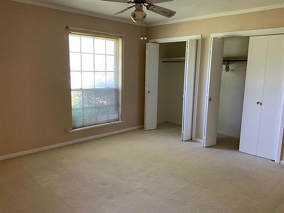 4th image of 1410 Melissa Dr