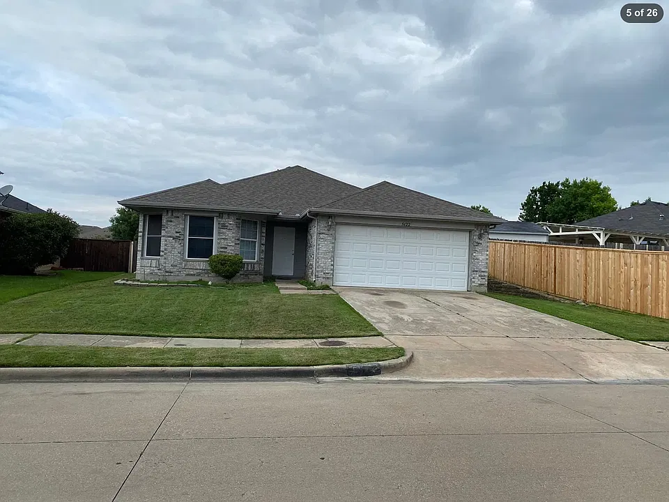 5622 Hunters Bend Ln