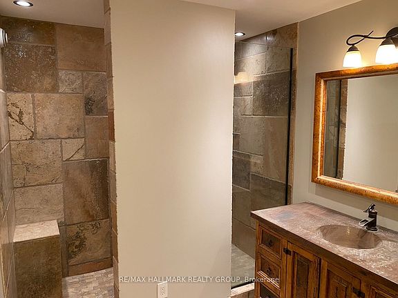3rd image of 2850 Trim Rd #3