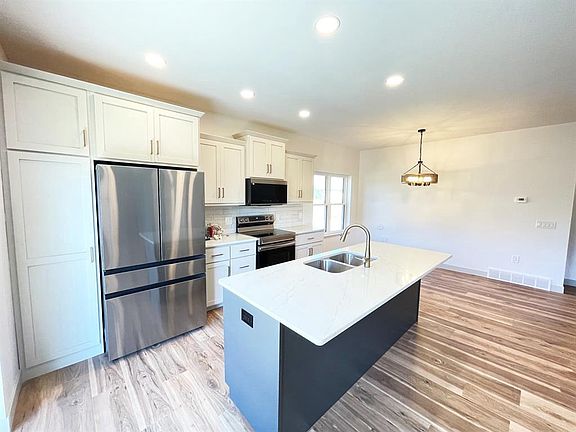 4th image of 6735 Buck Tail Drive