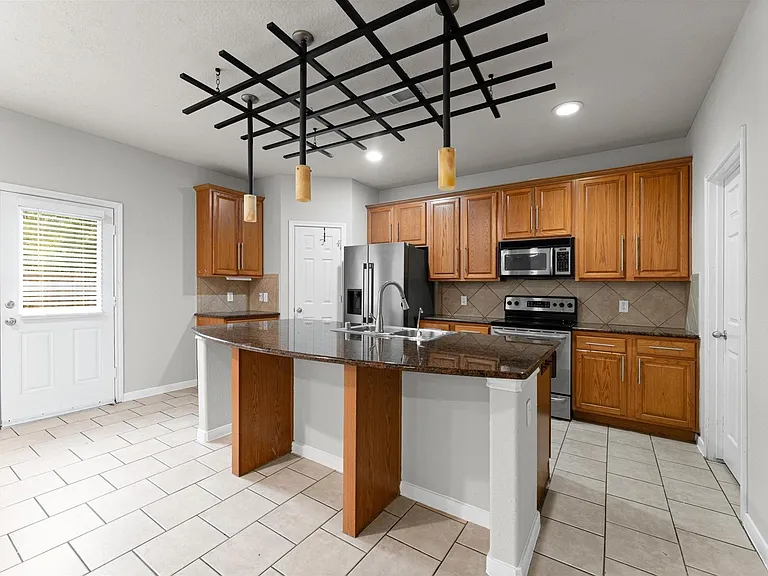 135 S Spinning Wheel Cir — Photo 37
