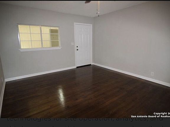 2nd image of 523 Craigmont Ln
