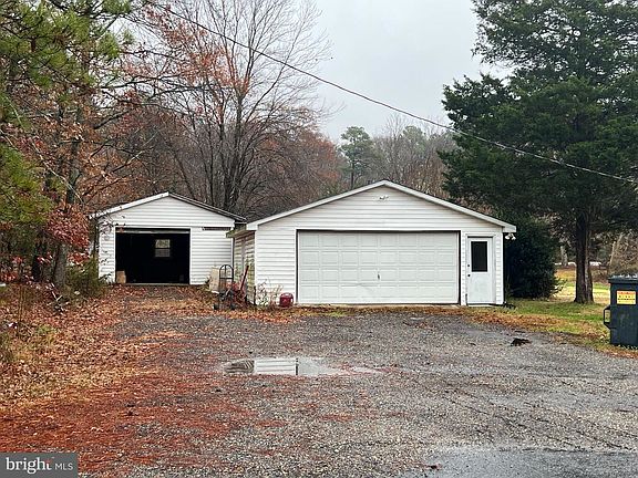 2nd image of 20770 Langley Rd