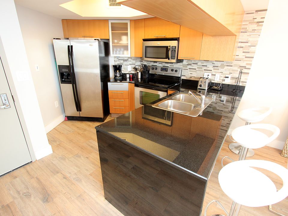 1st image of 1750 N Bayshore Dr APT 3014