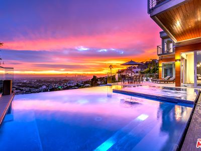 1533 Marlay Dr, Los Angeles, CA, 90069