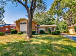 412 S Forrest Ave, Arlington Heights, IL 60004