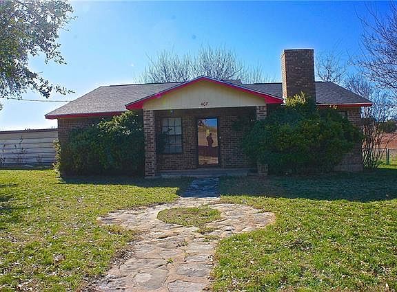 2nd image of 407 Indian Creek Dr