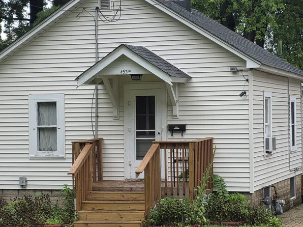 453 1/2 N River St, Montgomery, IL 60538