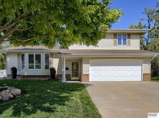 4841 S 92nd Ave, Omaha, NE 68127