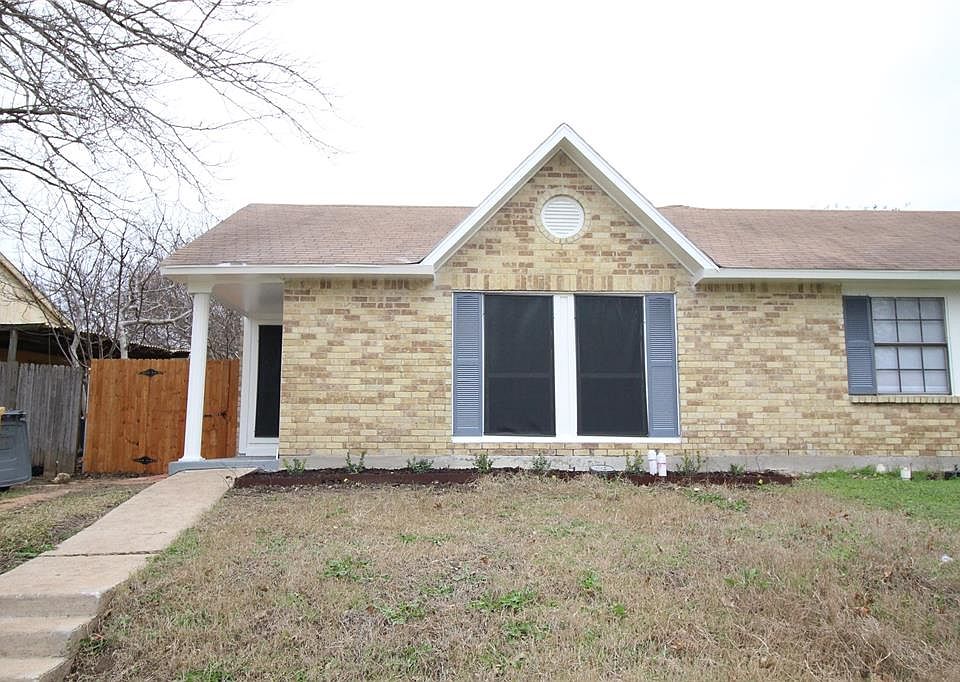 2nd image of 7054 Pineberry Rd