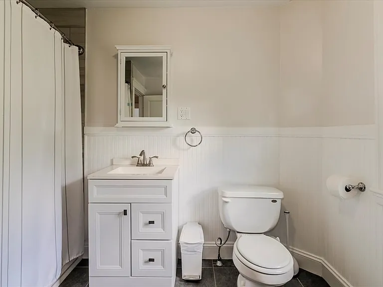 37 Sanborn Ave #SF — Photo 20