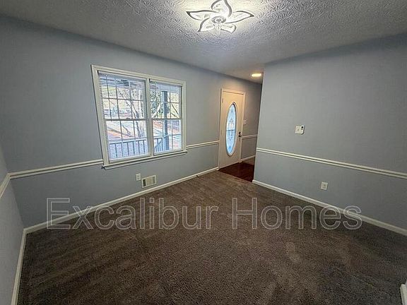 5th image of 212 Regal Way