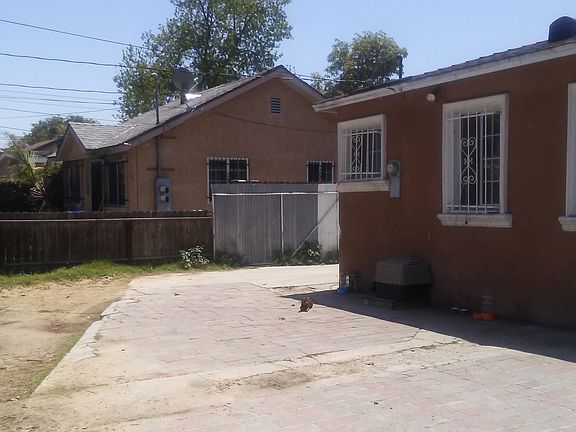 3rd image of 1454 E 108th St