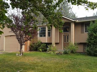 16418 N Sunrise Dr, Nine Mile Falls, WA 99026