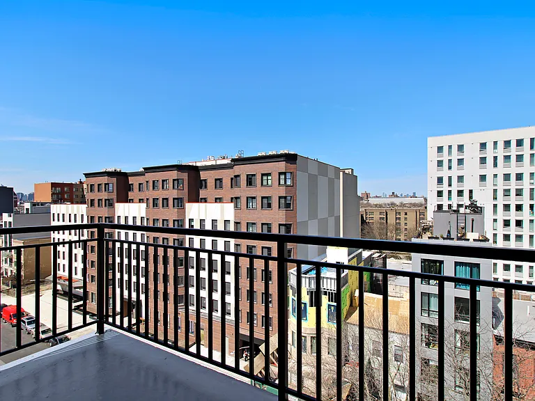 514 Herkimer St #5A — Photo 17