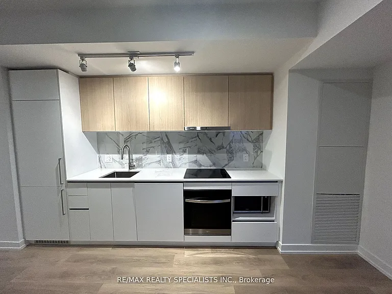 1100 Sheppard Ave W #1005 — Photo 7