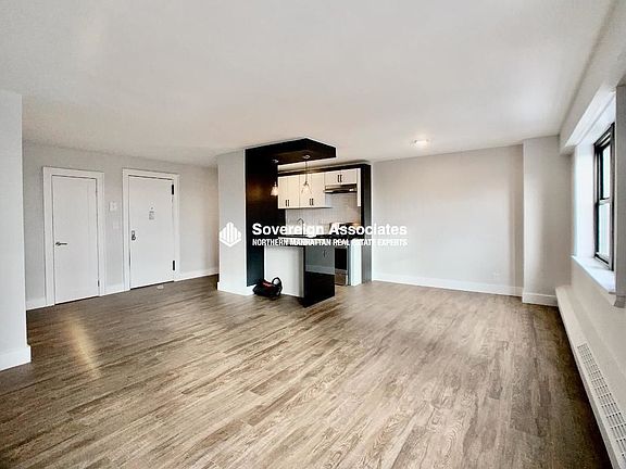 4th image of 111 Wadsworth Ave APT 17G
