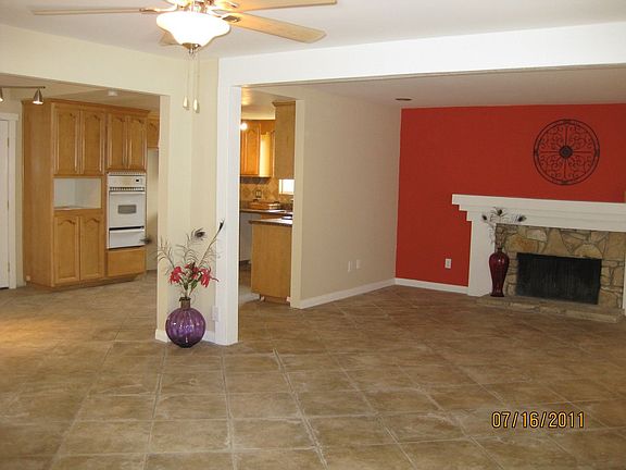 4th image of 6080 Newcomb St