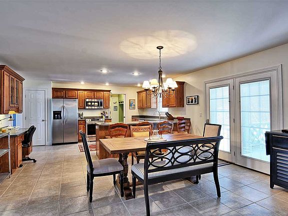 5th image of 13144 Ellerston Dr